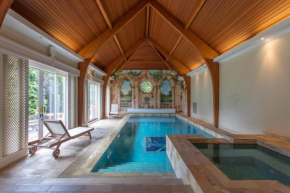 Luxury retreat with extensive leisure facilities